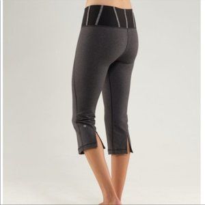 Lululemon Tadasana Slit Crop Heathered Gray & Black Pant 4